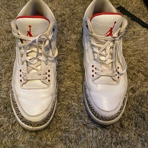 White cement Jordan 3s retro. Size 12